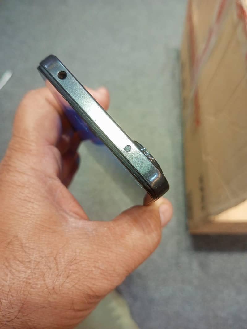 Xiaomi Redmi Note 13 8
