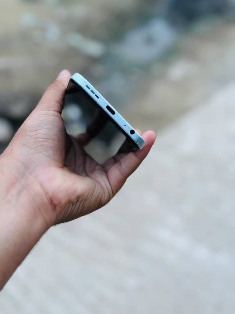 Tecno Spark 20 3