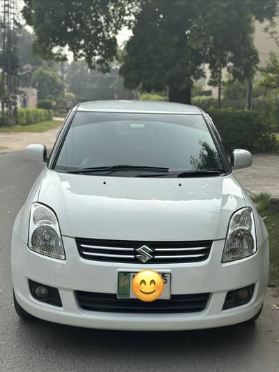 Suzuki Swift DLX 2015