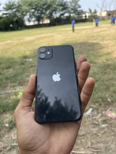 Apple iPhone 11