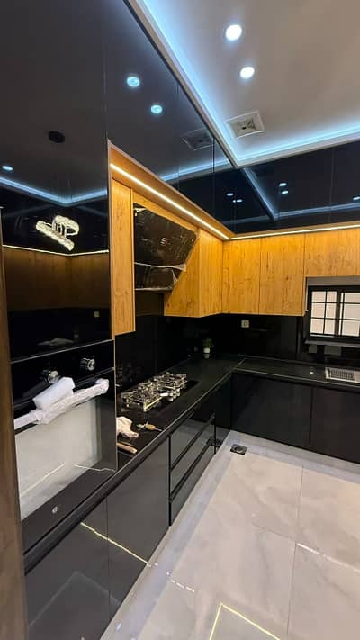 10 MARLA ULTRA-MODERN BRAND NEW HOUSE FOR SALE LDA AVENUE-1, J BLOCK.