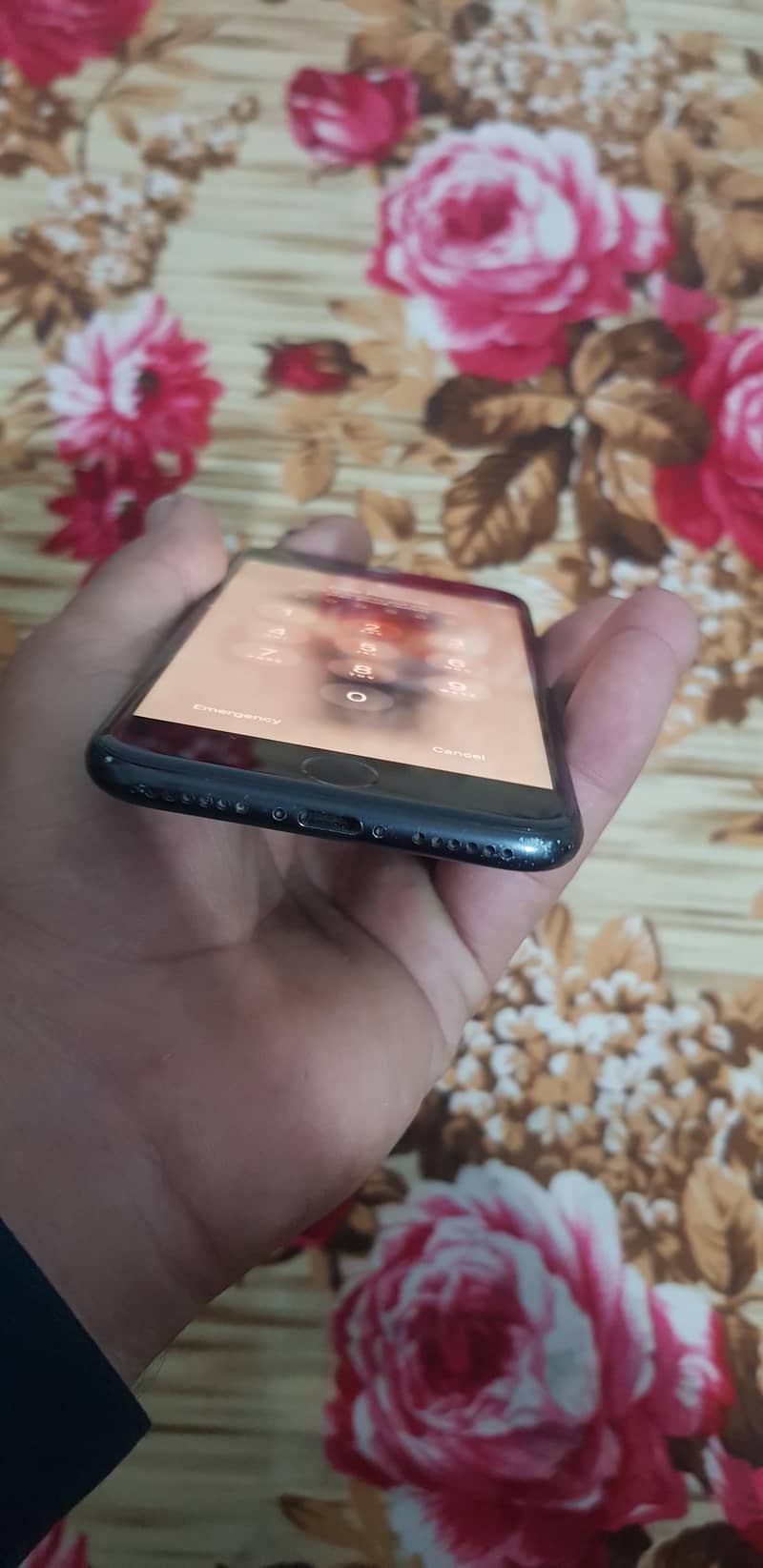 Apple iPhone 7 3