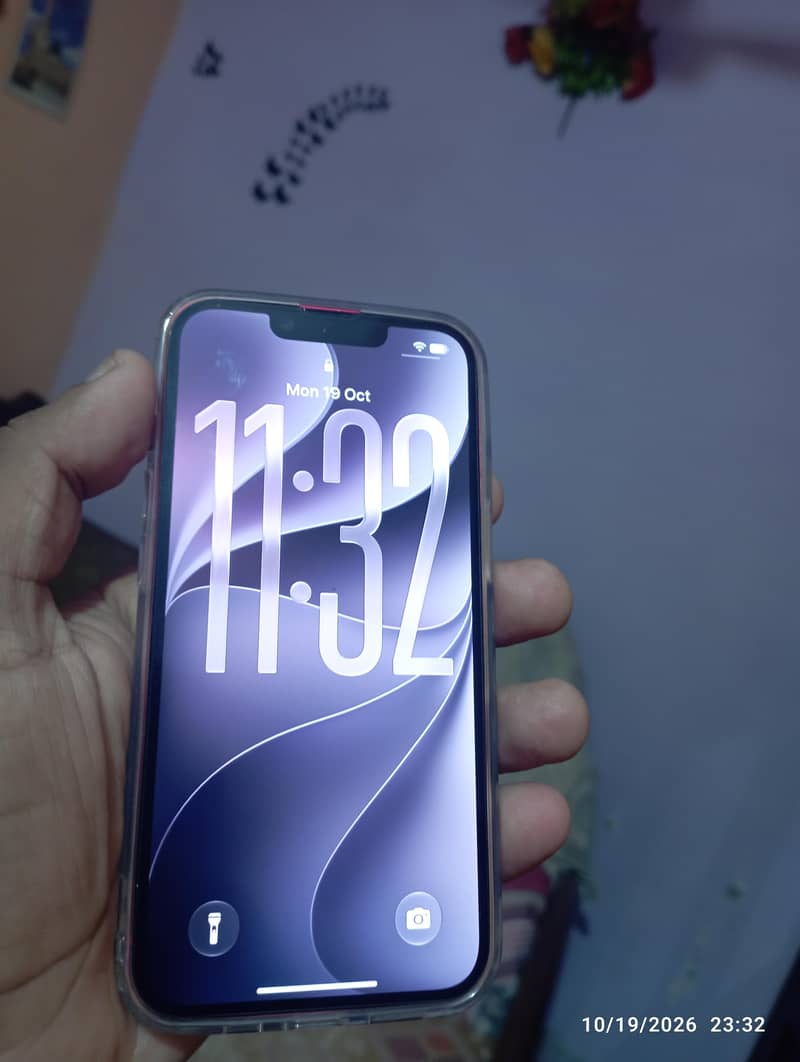 Apple iPhone 14 2