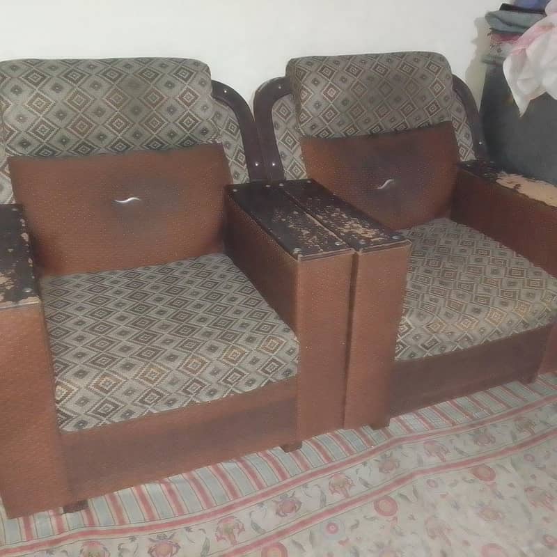sell sofa 3