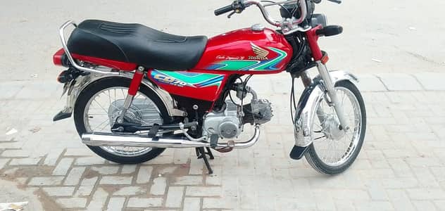 Honda CD 70 Model 2018 - Karachi Registered - Genuine Engine,