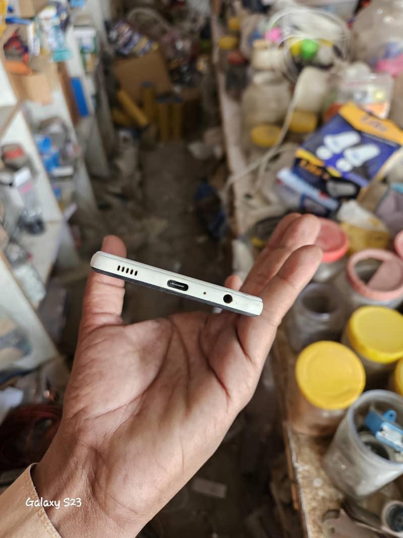 Samsung Mobile A32 1