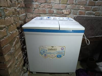 Washing Machine with Dr ayer, Indesit Model W-5200, 100% working