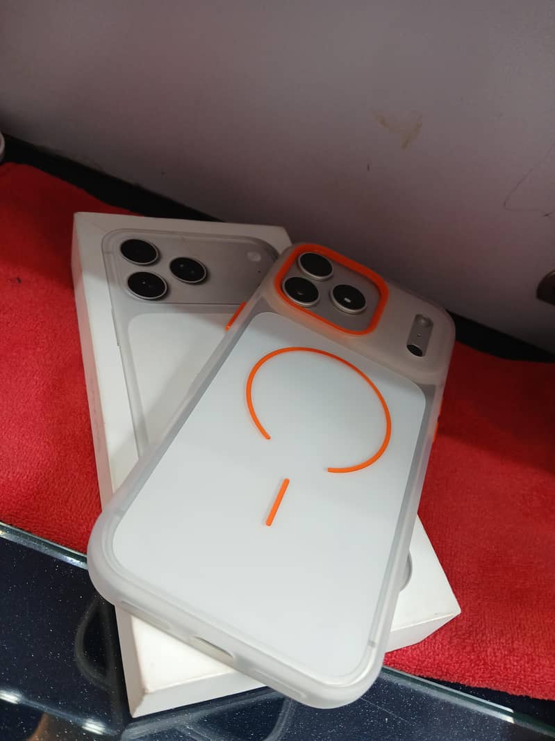 Apple iPhone 17 Pro Max 6