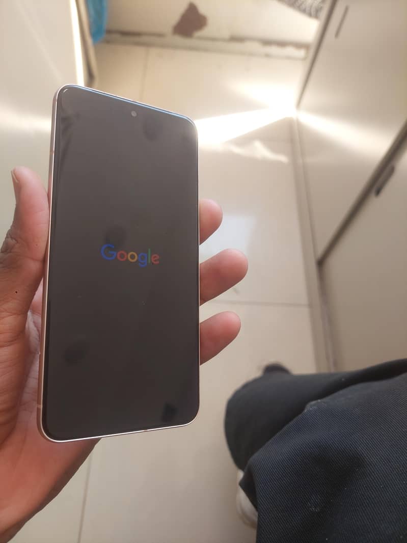 Google pixal 8 1