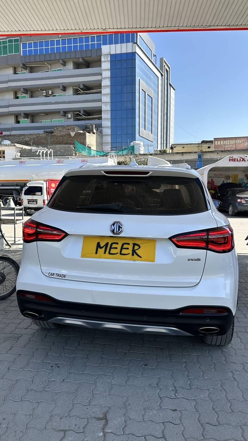 MG HS 2021 6