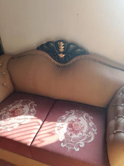 6 Seaters Sofa
