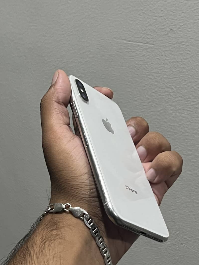 Apple iPhone X 2