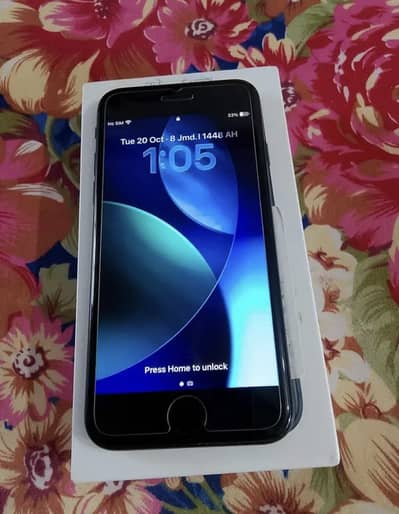 Iphone se 2022 SE 3 JV with box and cable
