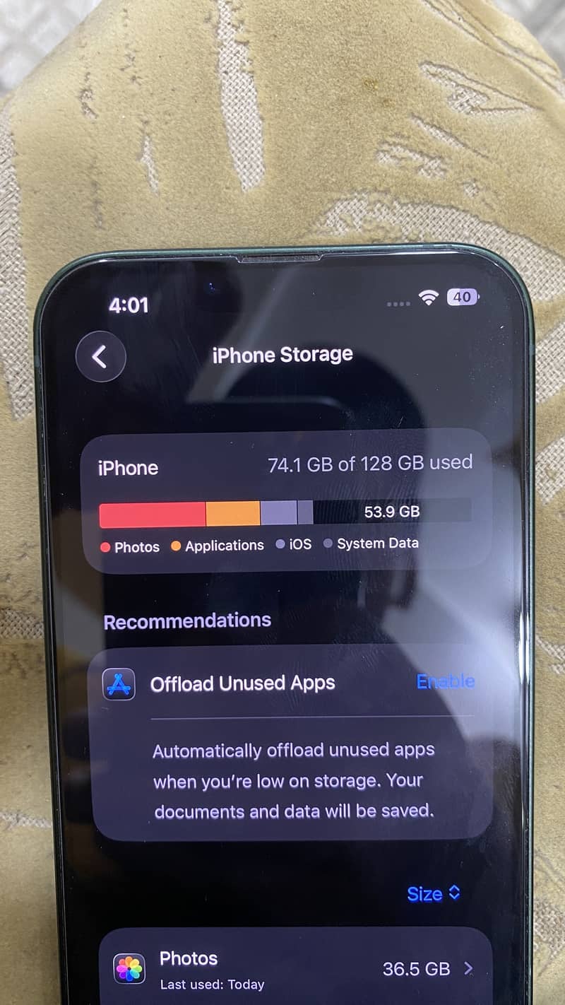 Apple iPhone 13 5