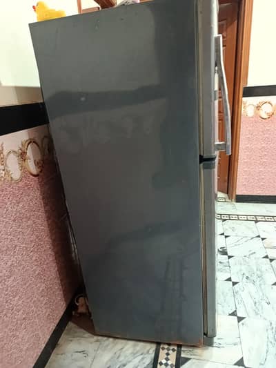 Waves Refrigerator / Fridge For Sale - Good Working Condition