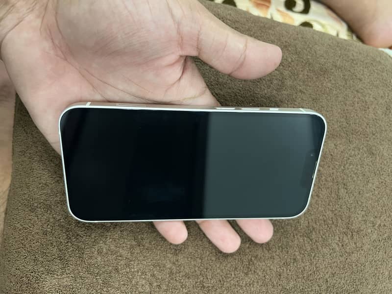Apple Iphone 13 128 GB PTA APPROVED 3