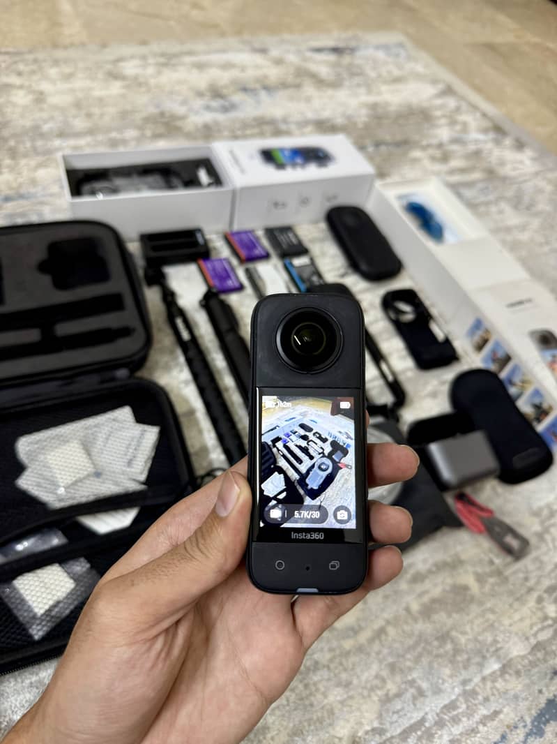 Insta 360 X3 8