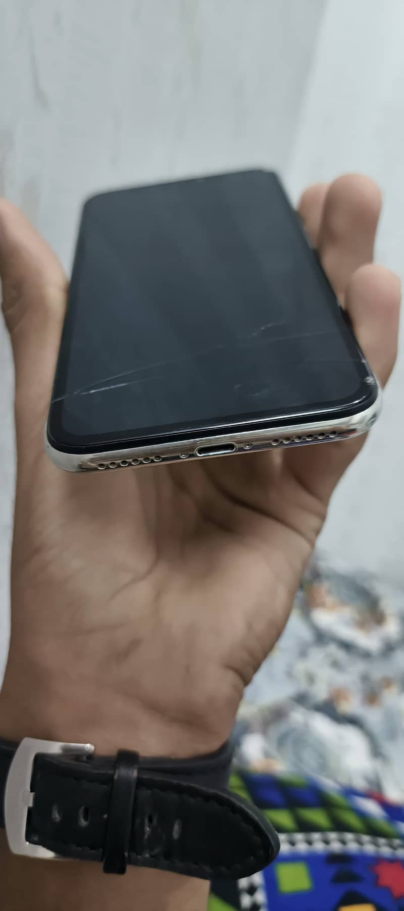 Apple iPhone X 4