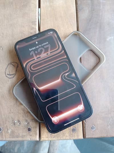 Apple iPhone 12