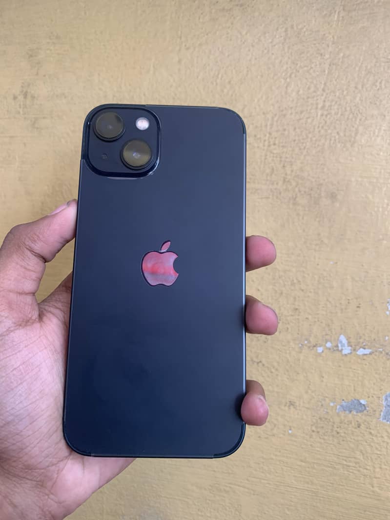 Apple iPhone 13 0