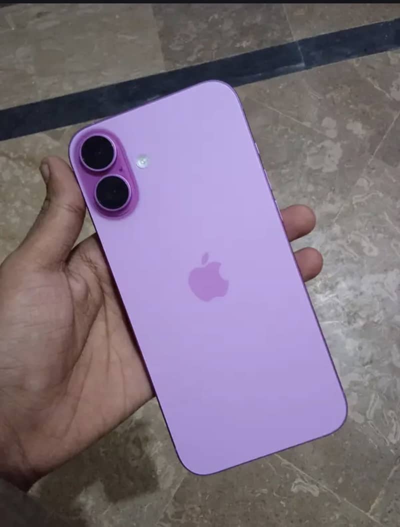 Apple iPhone 16 Plus 0