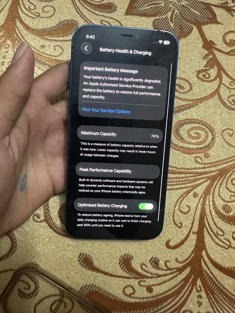 Apple iPhone 12 4