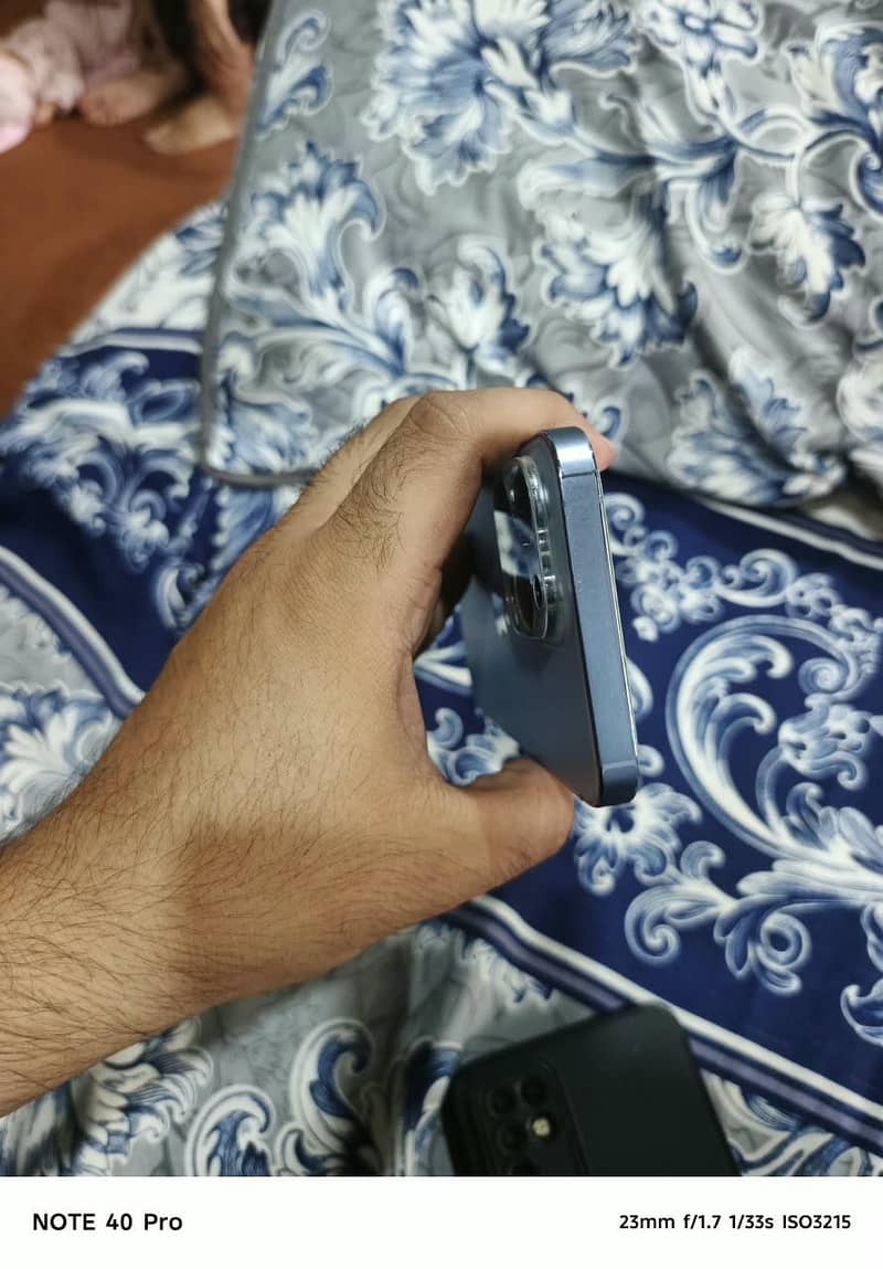Apple iPhone 13 Pro 3