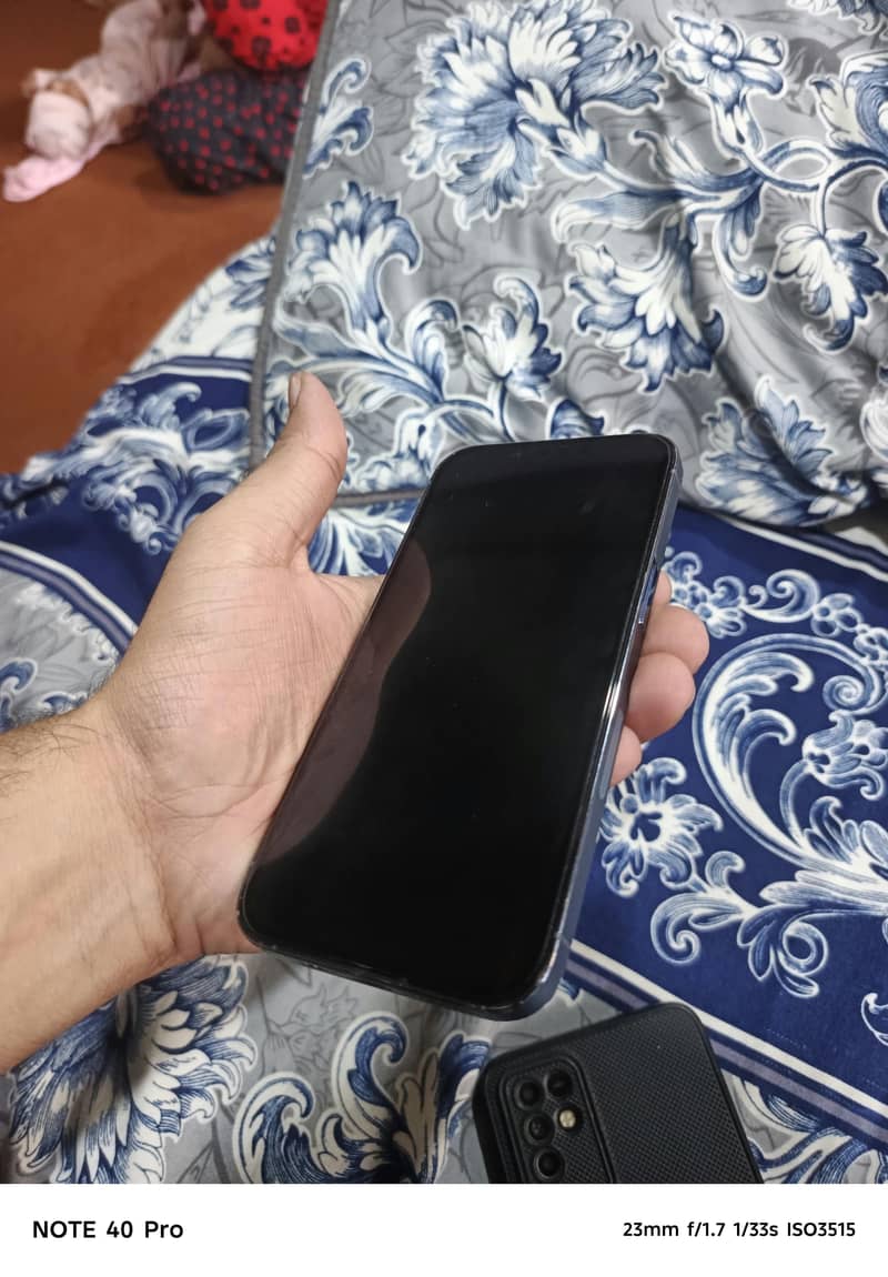 Apple iPhone 13 Pro 9