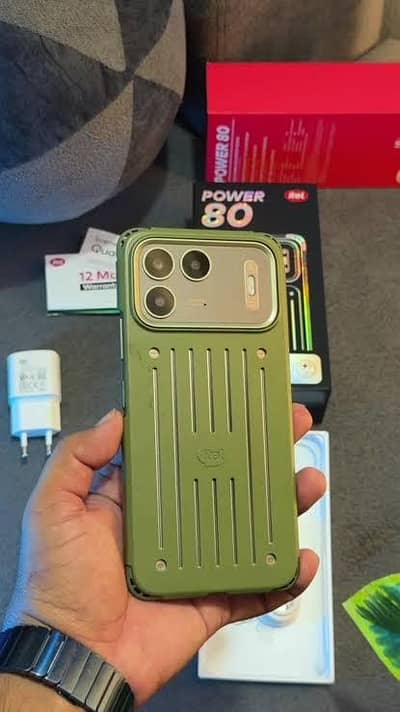 Itel power 80 7000mh 11 month warranty urgent sale 03432384563