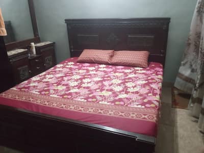 bedroom set