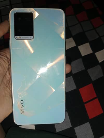 Vivo Y21