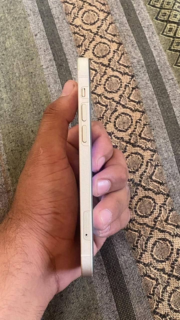 Apple iPhone 12 2