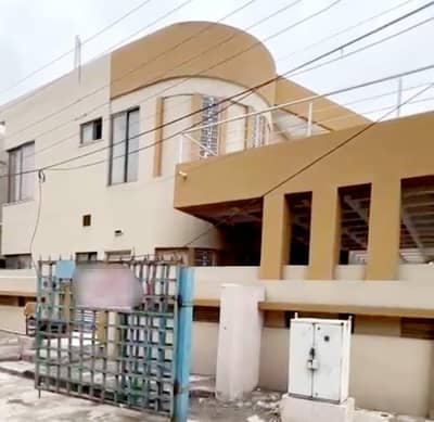10 Marla Double Story House For Sale Saeed Colony No. 1 Near To Canal Road FSD