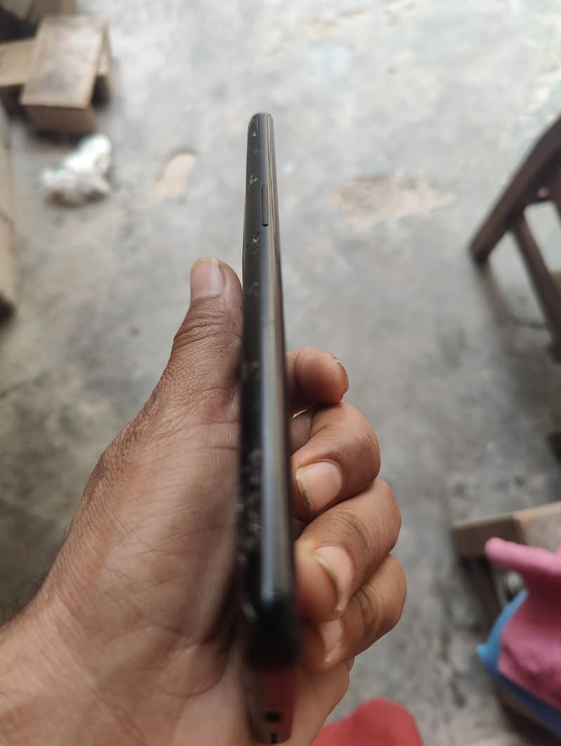 One Plus 10 Pro 4