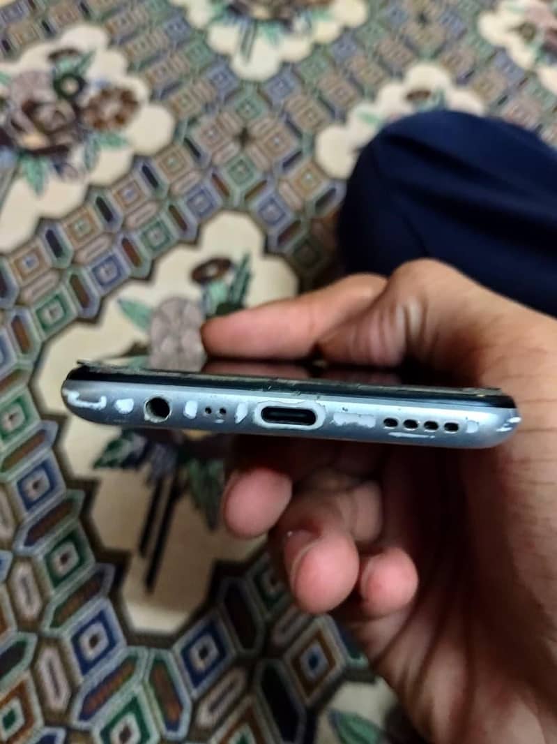Realme 7i 5