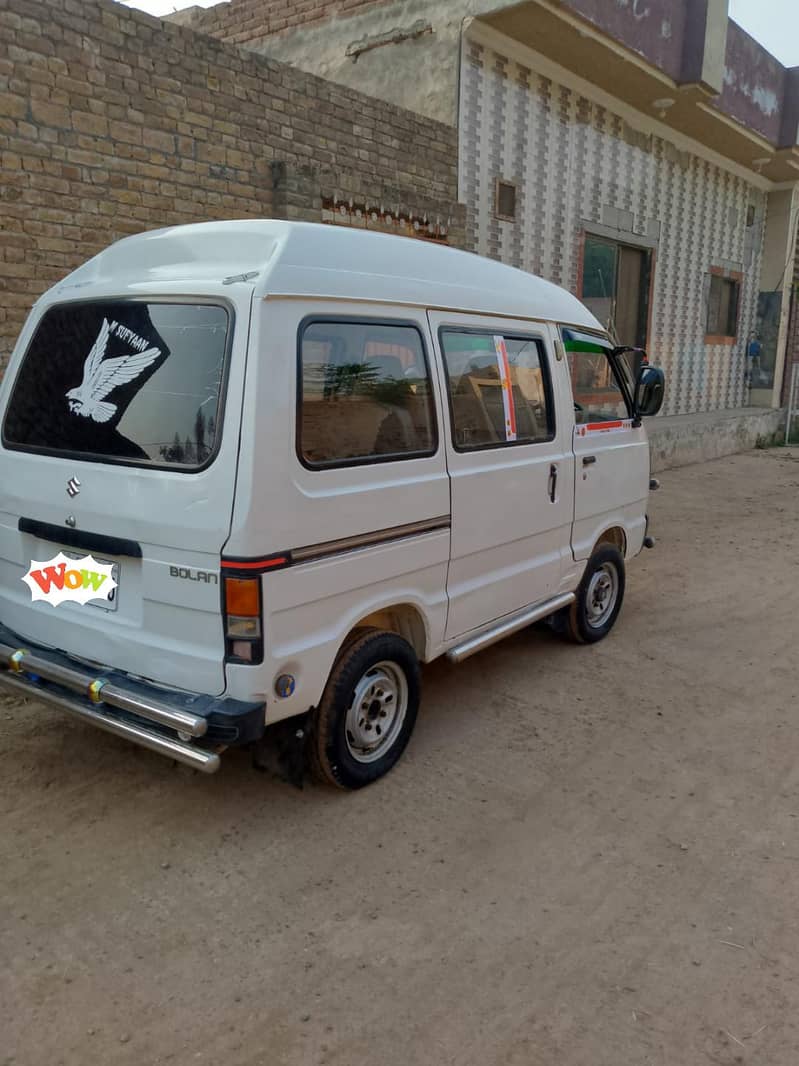 Suzuki Bolan 2018 0