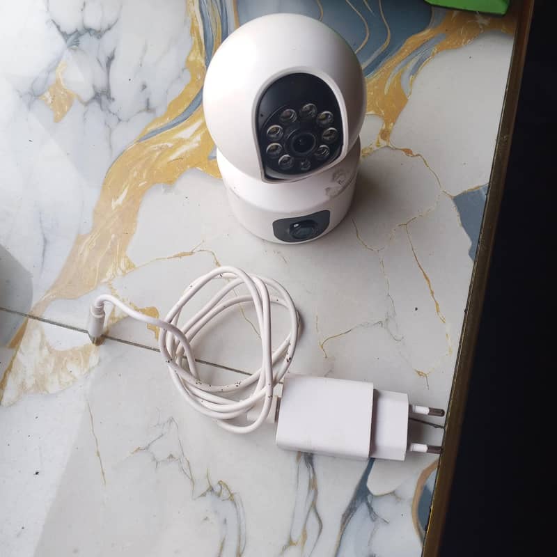 security camera 2 in 1 1