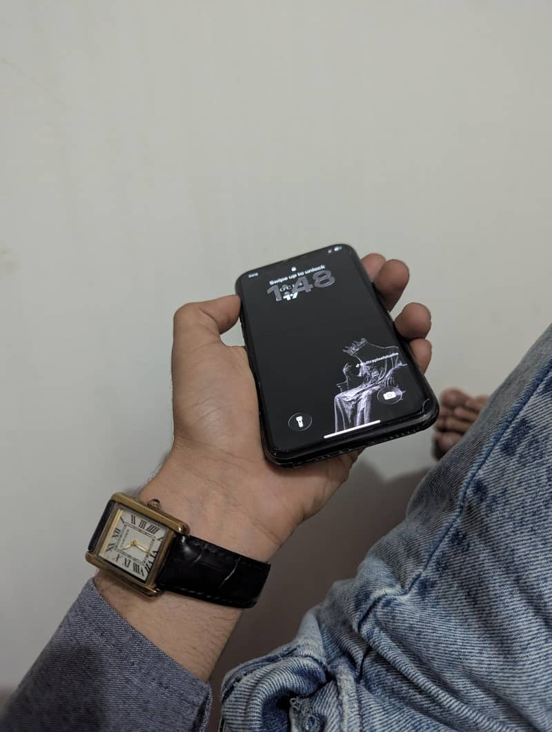 Apple iPhone 11 Pro 1