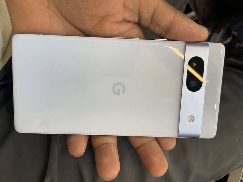 Google Pixel 7a 2