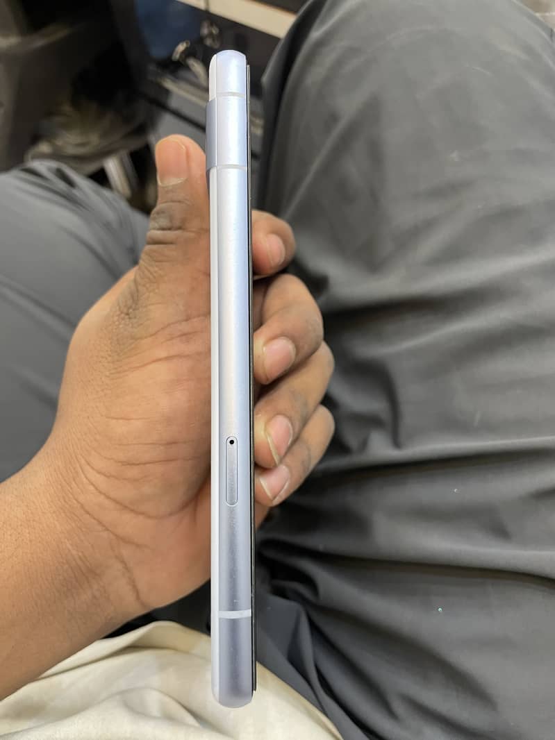 Google Pixel 7a 3