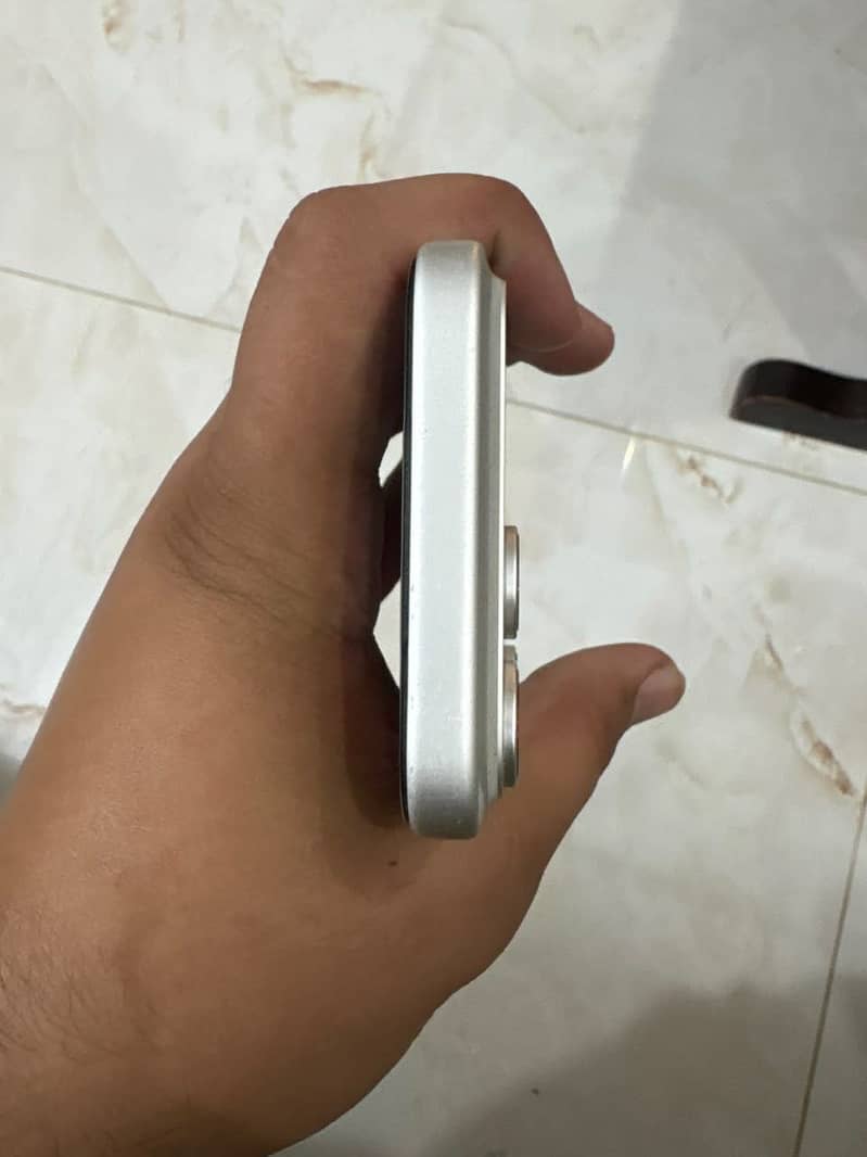 iPhone 17pro max 1