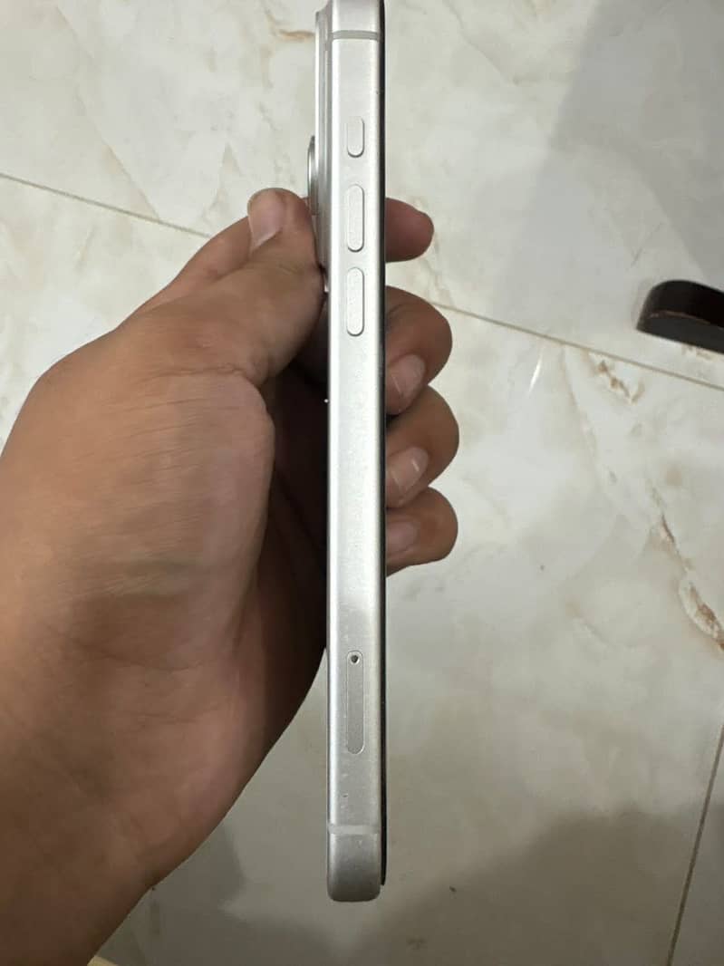 iPhone 17pro max 3