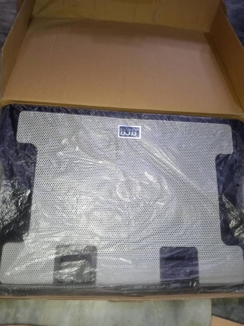 laptop cooling pad 1