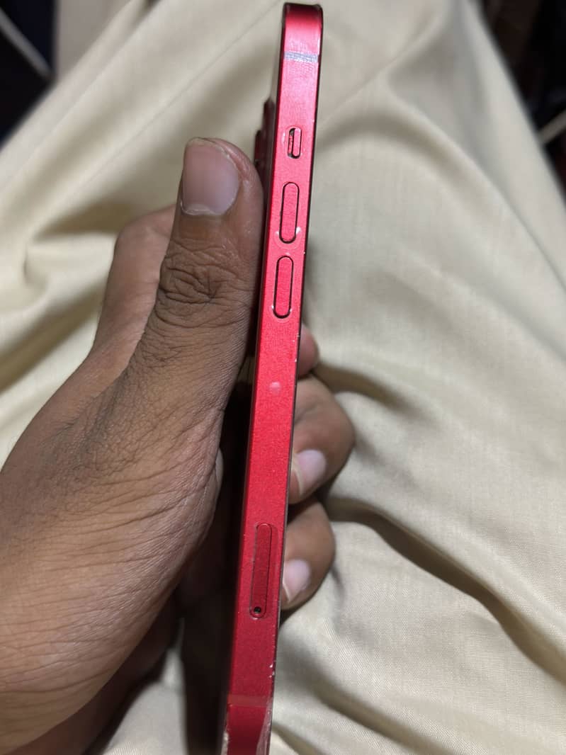 Apple iPhone 13 pta 3