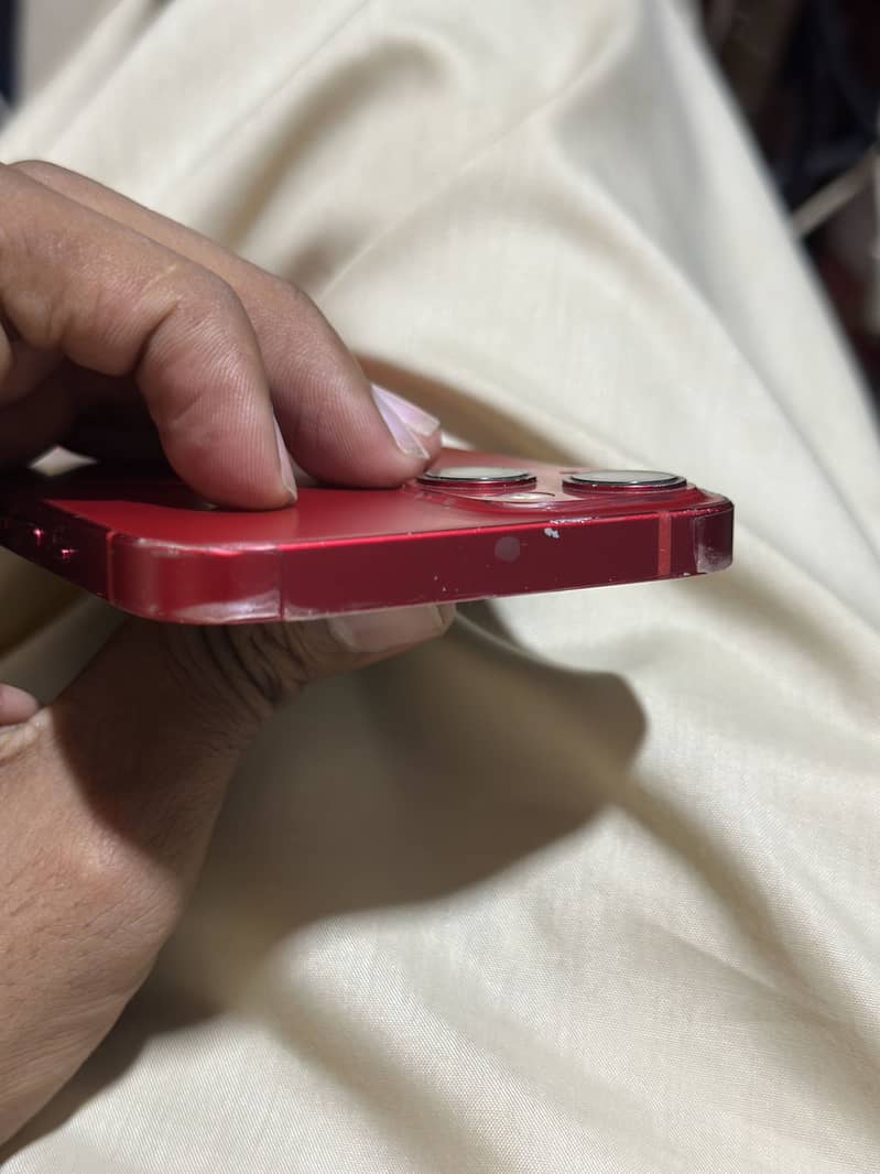 Apple iPhone 13 pta 5