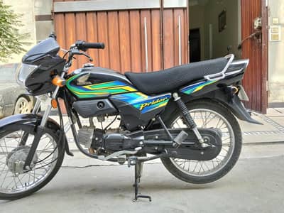 Honda Pridor Black Color 2022 Model