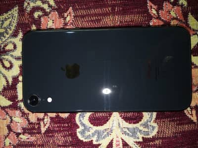 Apple iPhone XR