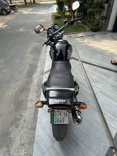 Ybr 125 g