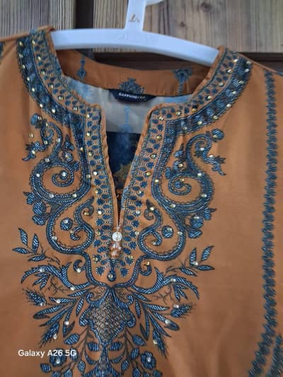 ladies saphire suite ready to wear 1 2 time wear only