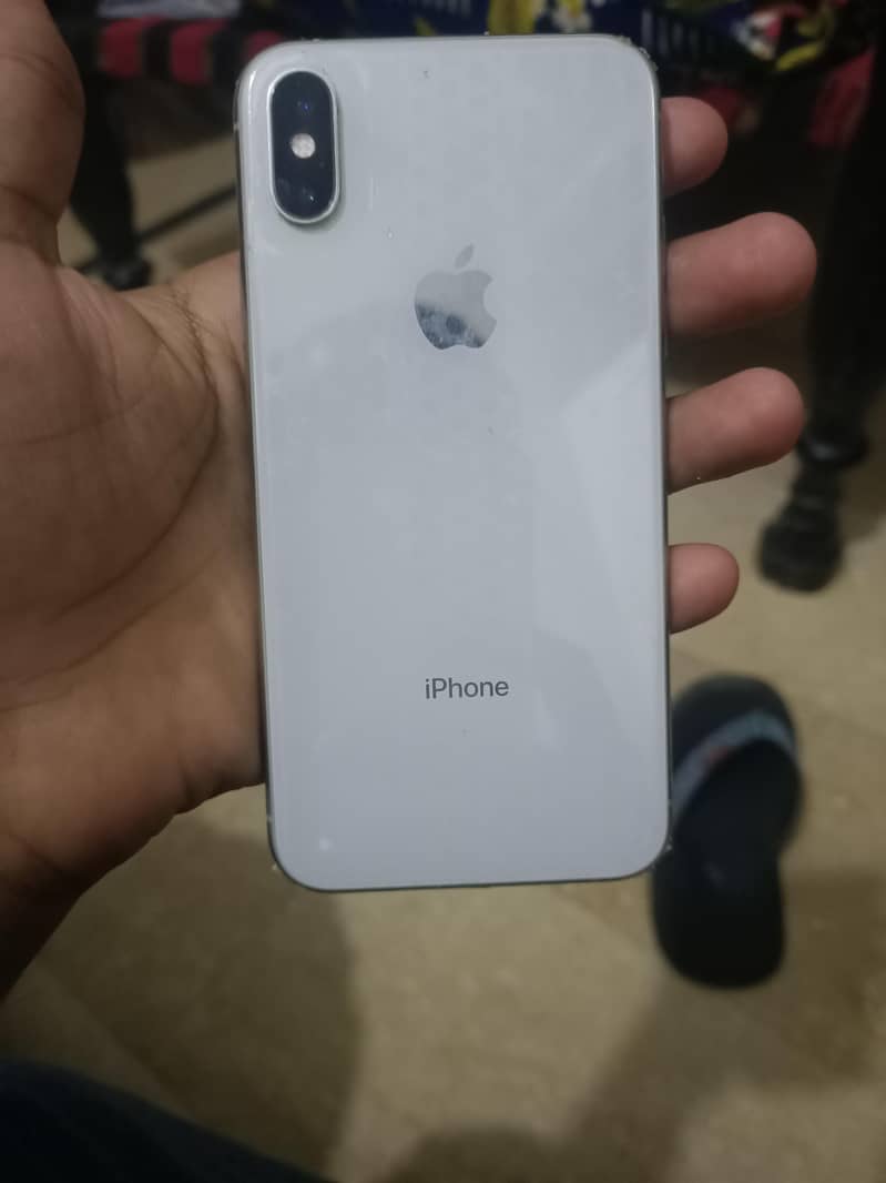 Apple iPhone XS 1